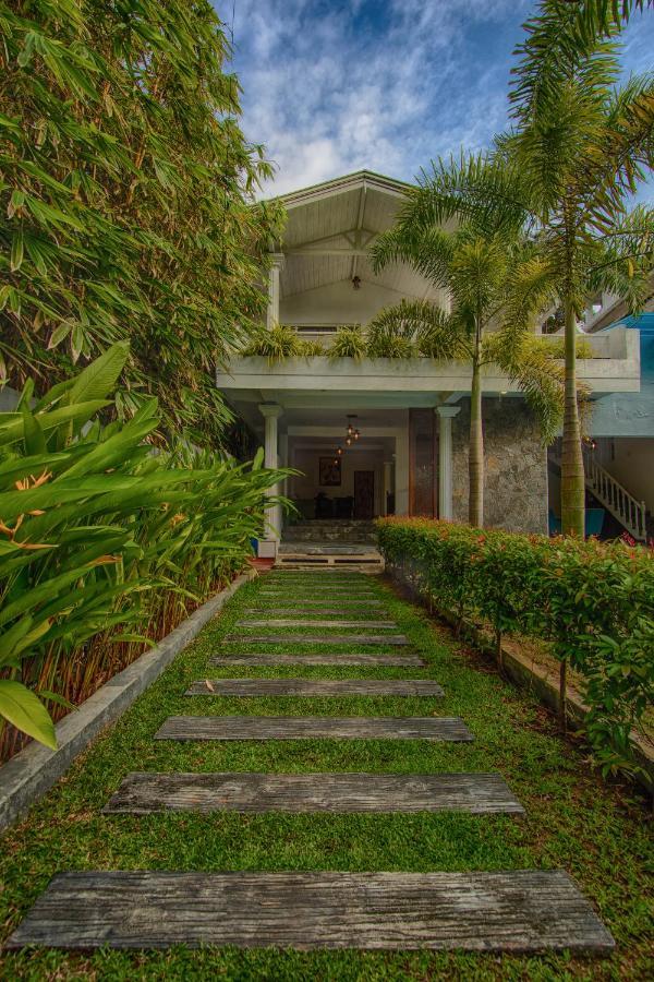 Deltora Villa - Free Drop Off To Galle Fort By Tuktuk Exterior photo