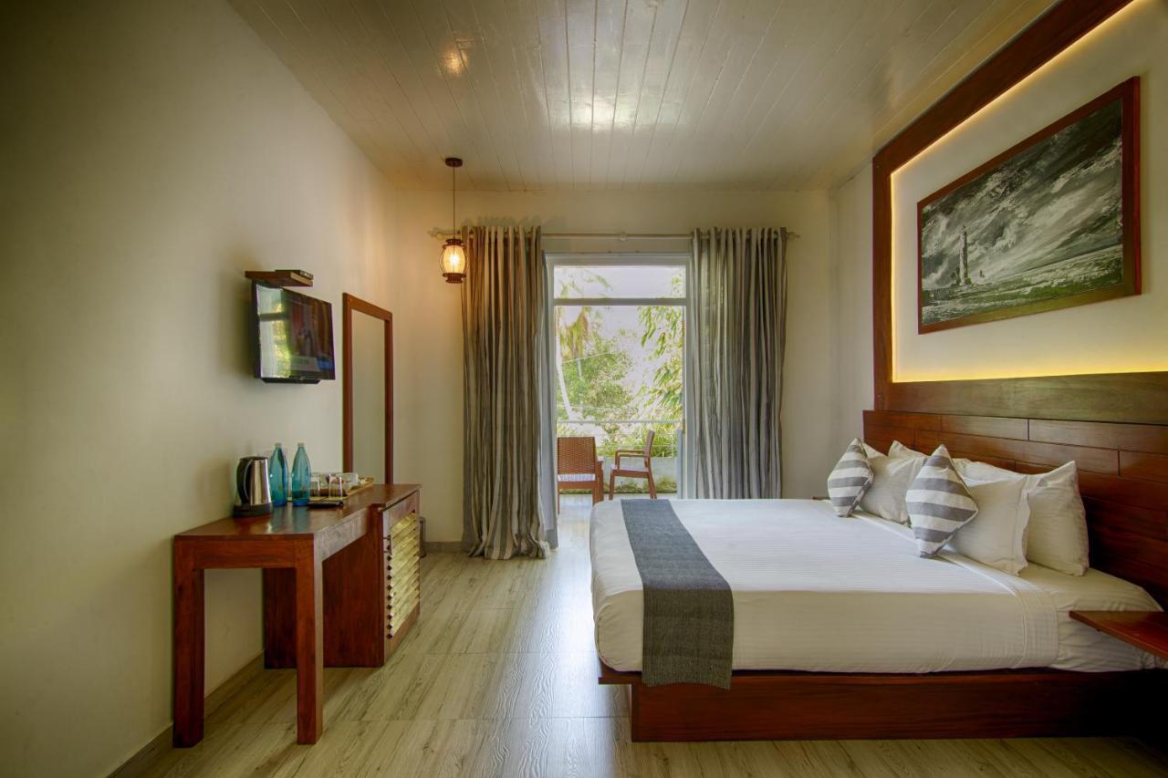 Deltora Villa - Free Drop Off To Galle Fort By Tuktuk Exterior photo