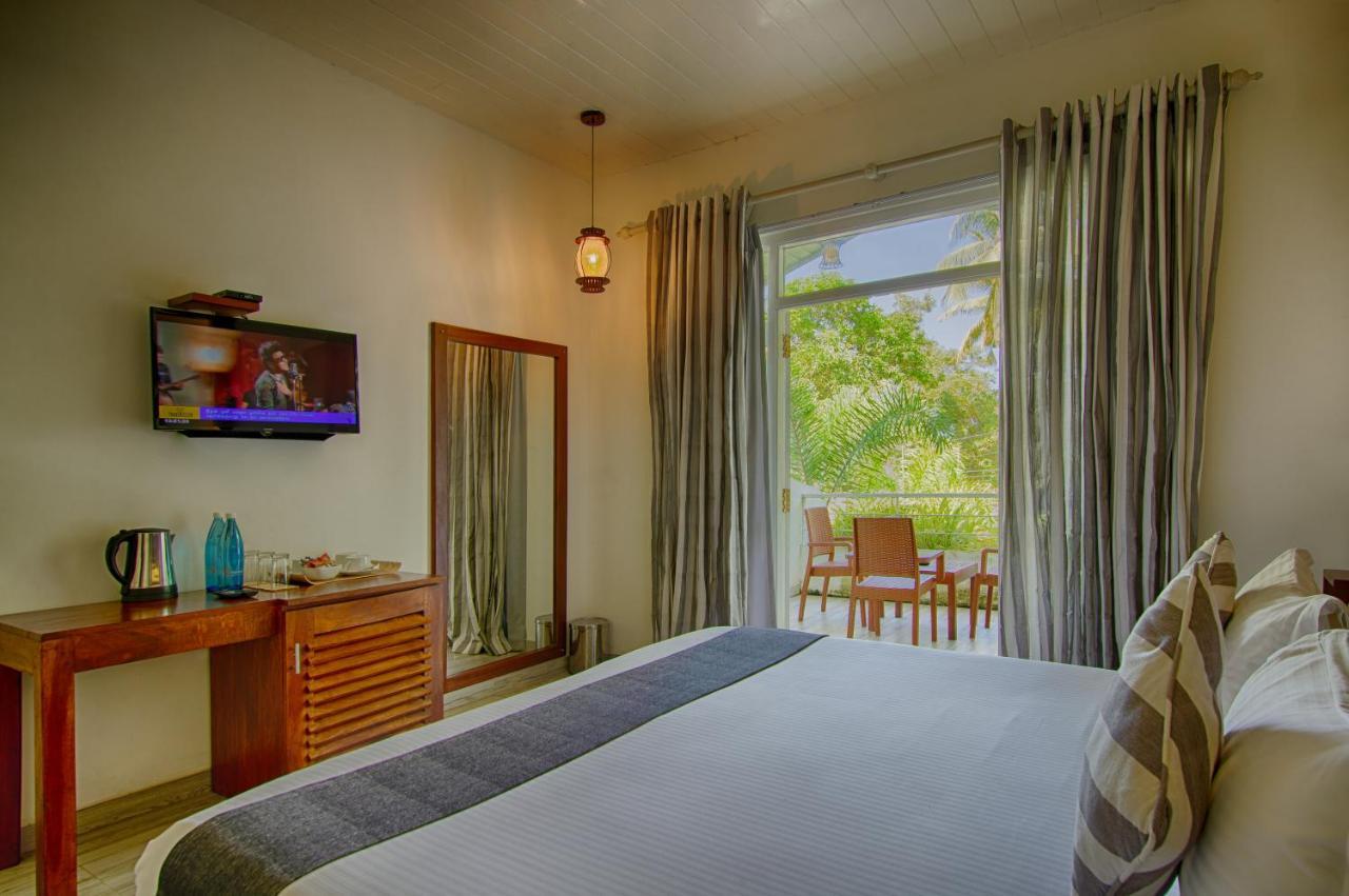 Deltora Villa - Free Drop Off To Galle Fort By Tuktuk Exterior photo