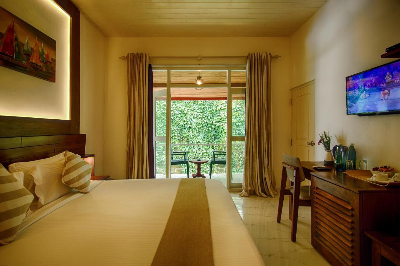 Deltora Villa - Free Drop Off To Galle Fort By Tuktuk Exterior photo