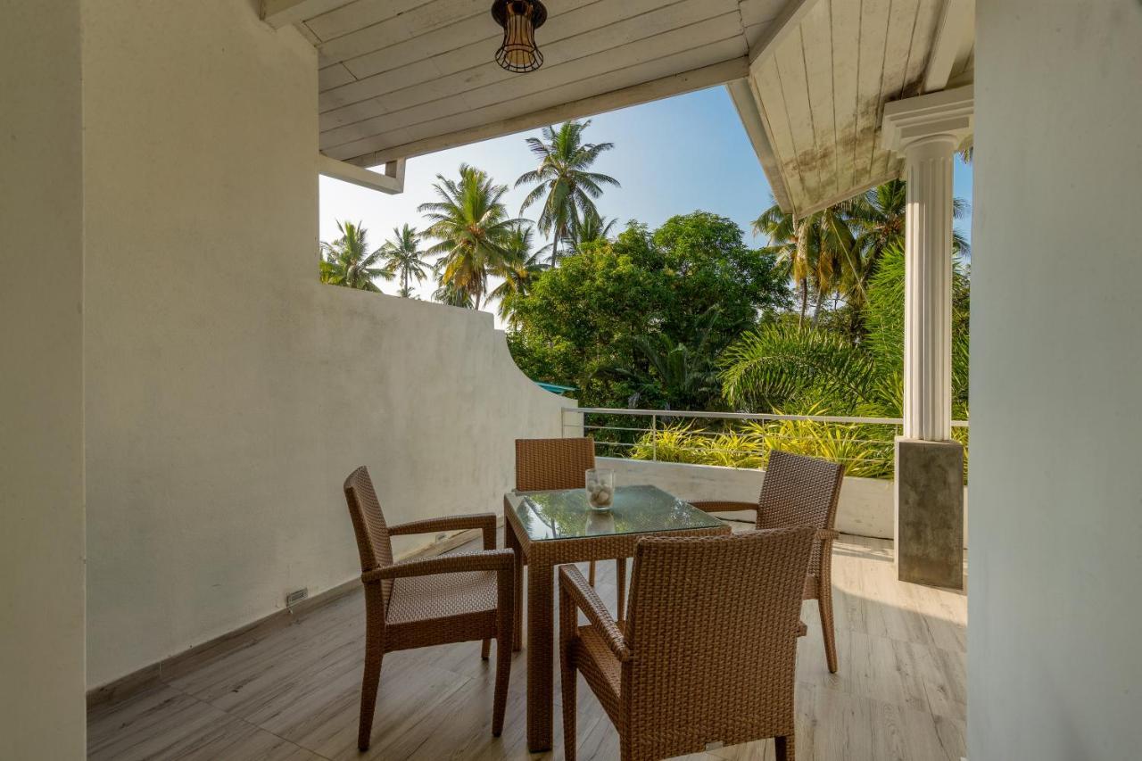 Deltora Villa - Free Drop Off To Galle Fort By Tuktuk Exterior photo